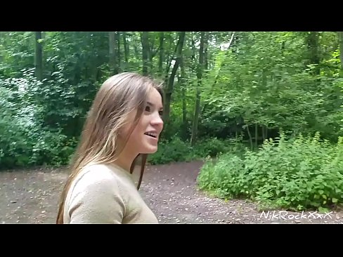 ❤️ Navrhl jsem Evelíně, abychom si to rozdali na veřejném místě! Řekla ano. Pak jsem ji ošukal do zadku a udělal se jí do pusy. Pak se vyčůrala. ☑ Jen porno u nás ❌
